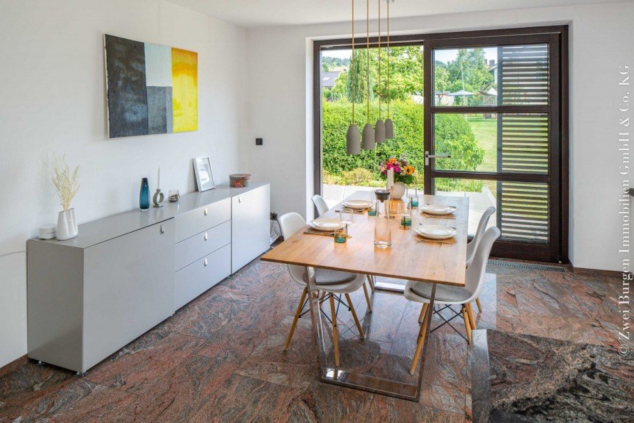 Essbereich, Blick Terrasse Einfamilienhaus Weinheim