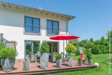 Hausansicht MODERNE DOPPELHAUSH�LFTE IN RIMBACH-KERNGEMEINDE +VERKAUFT+