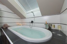 WM235 (2) Neuwertige exklusive Maisonette-Eigentumswohnung in Innenstadtlage von Weinheim +VERKAUFT+