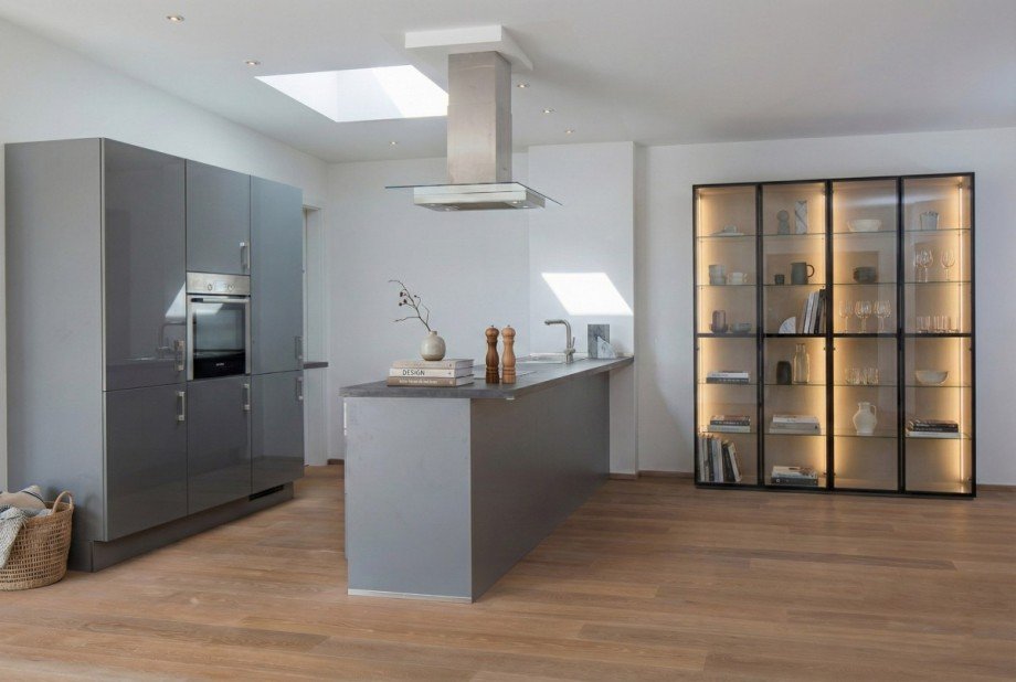 offene K�che inklusive Wohnung Weinheim