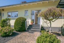 sehr ordentlich Freistehendes Einfamilienhaus in Fernsichtlage Rimbach-Nibelungenviertel