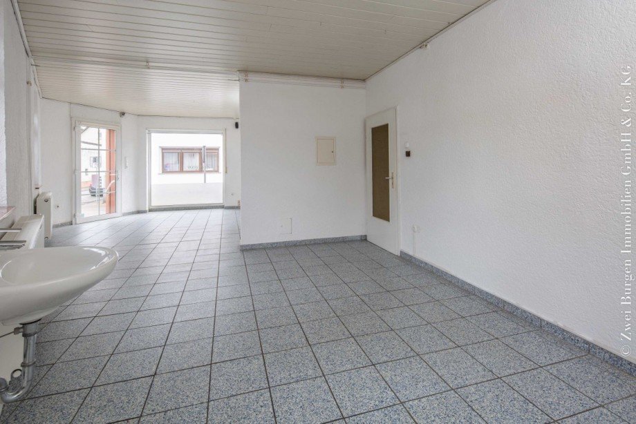 Ihr neuen Gesch�ftr�ume Mehrfamilienhaus Viernheim