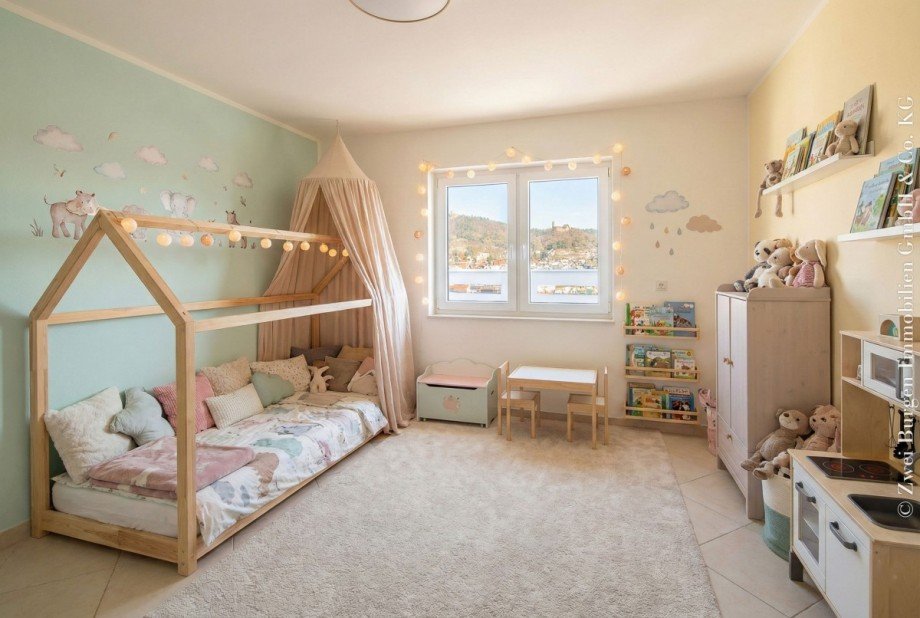 Zimmer 1, virt.m�bliert Wohnung Weinheim