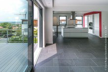 K�che und Sonnendeck Modernes Wohndomizil im Bauhausstil - in ruhiger unverbaubarer Fernsichtlage +VERKAUFT+