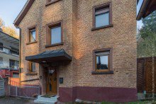 Eingang Zwei au�ergew�hnliche Altbau-Einfamilienh�user in Weinheim-Hohensachsen +VERKAUFT+