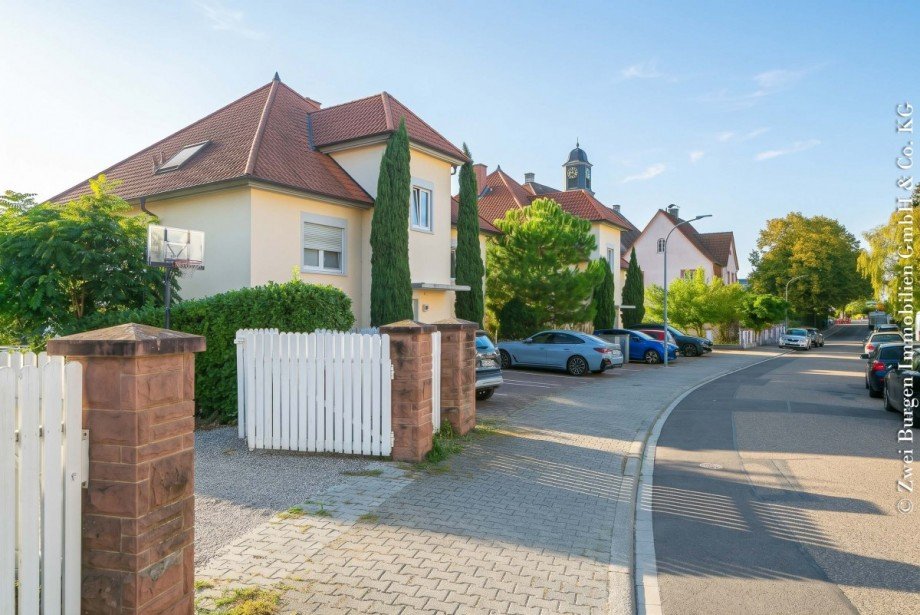 Halbh�henlage im Nibelungenviertel Wohnung Weinheim