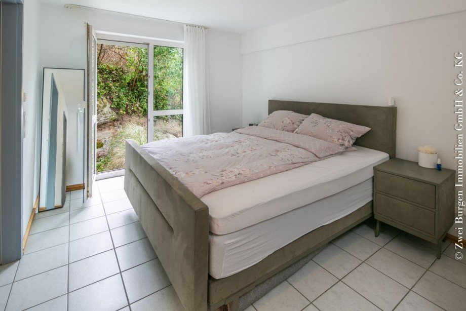 EG Schlafzimmer Mehrfamilienhaus Hemsbach