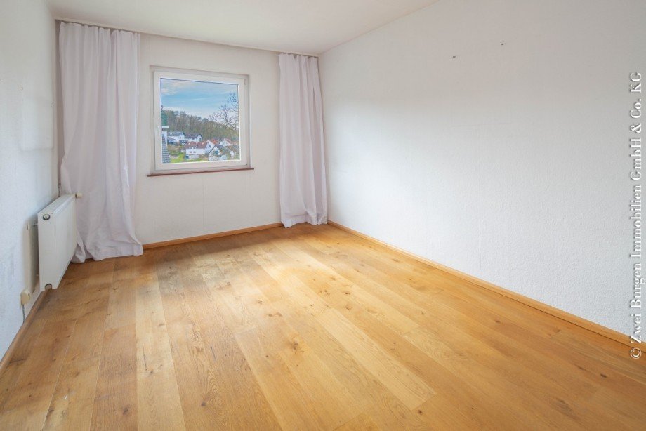 Zimmer 2 obere Wohnebene Einfamilienhaus Weinheim