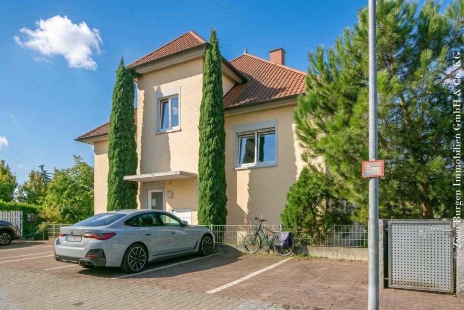 Ansicht von der Stra�e Wohnung Weinheim
