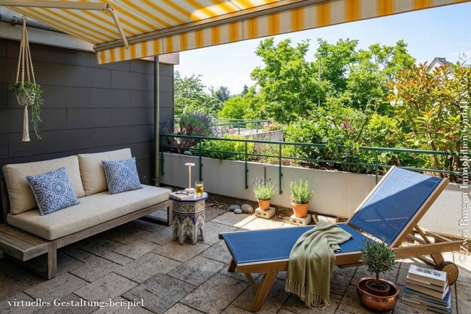 Terrasse vor Schlafzimmer Wohnung Weinheim