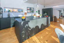 gro�z�gig Freistehendes modernes Einfamilienhaus am Naturrand in M�rlenbach-Kerngemeinde