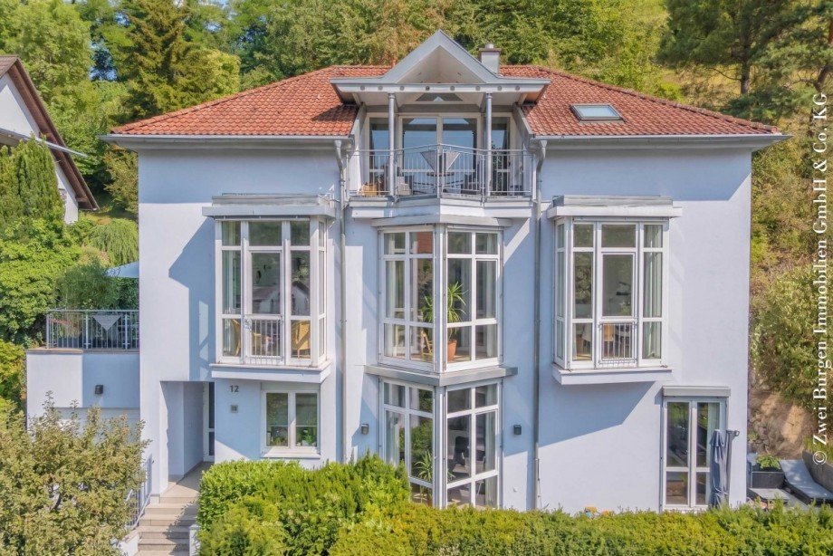 raumhohe Verglasung Mehrfamilienhaus Hemsbach