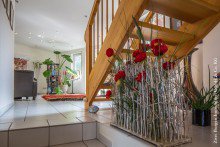 Treppe zum Wohnraum Mediterrane Maisonette-Eigentumswohnung mit Blick auf die Altstadt von Weinheim