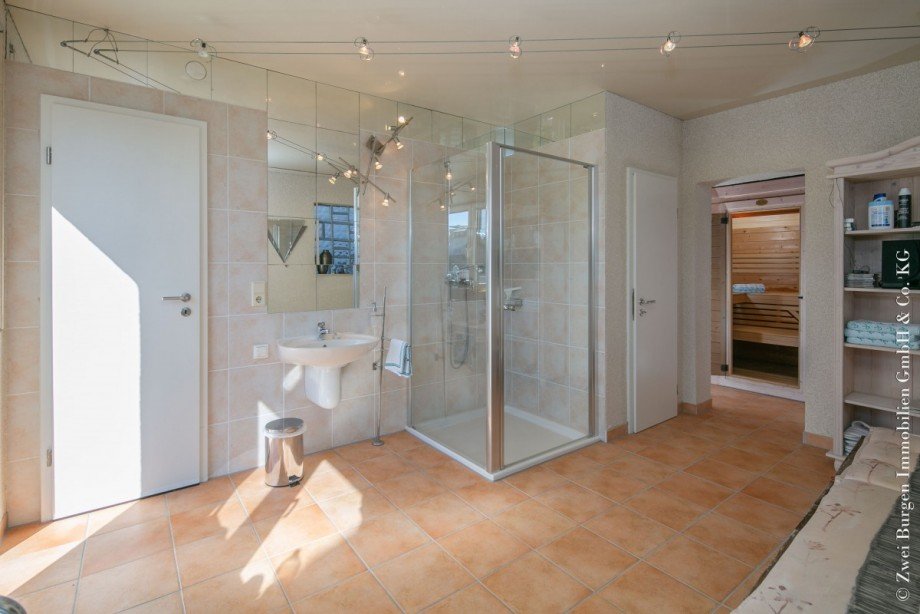 Duschbad + Sauna Einfamilienhaus Weinheim