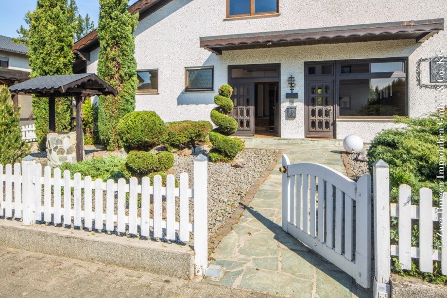 Vorgarten Einfamilienhaus Lorsch