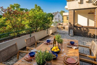 Hauptbild Hier lässt es sich gut wohnen: geräumige 3 1/2 Zimmer-Terrassen-Eigentumswohnung gegenüber Schlosspark Weinheim