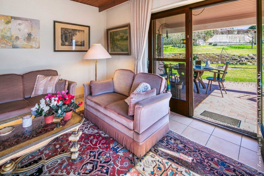 Blick zur Garten-Terrasse Einfamilienhaus Weinheim