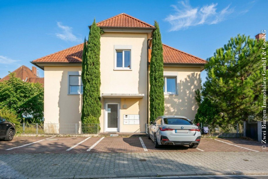 ein Stellplatz inklusive Wohnung Weinheim