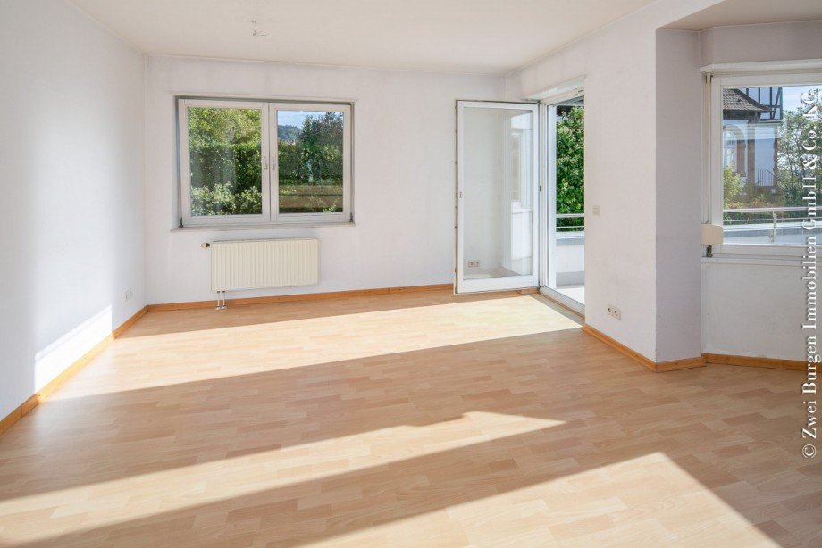Wohnzimmer mit Erker Wohnung Weinheim
