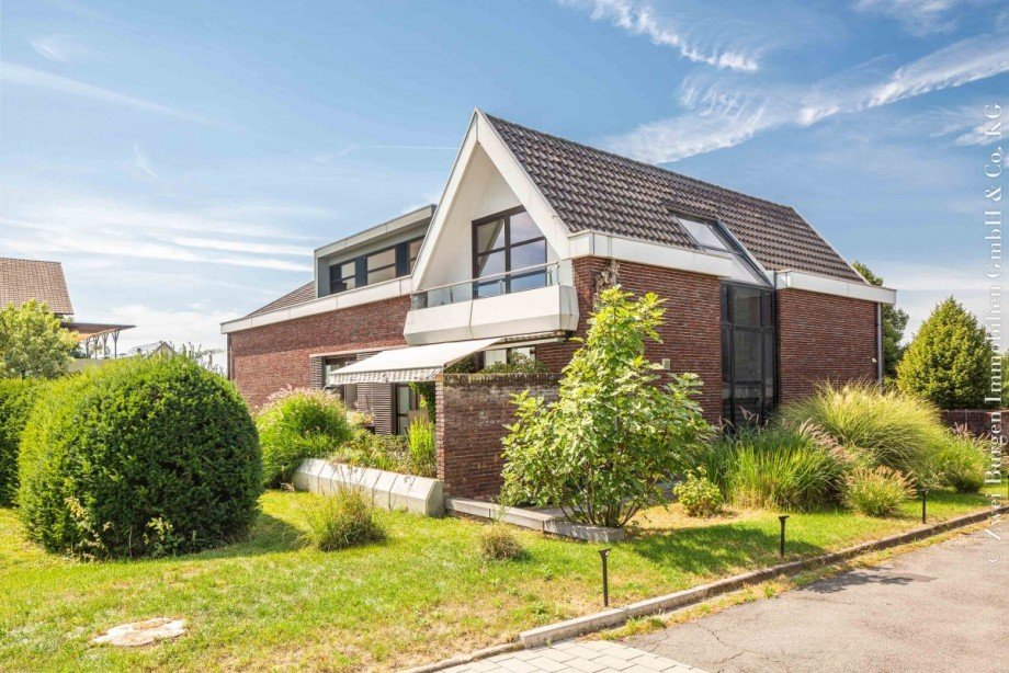 Zeitloses Architektenhaus Einfamilienhaus Weinheim