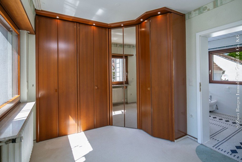 Einbauschrank inklusive 1. OG Einfamilienhaus Viernheim